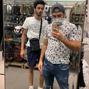 Meet your Posher, Mohamed